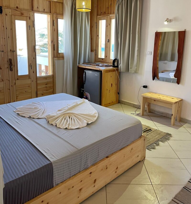 WhatsApp Image 2025-10-28 at 6.40.39 PM (3)